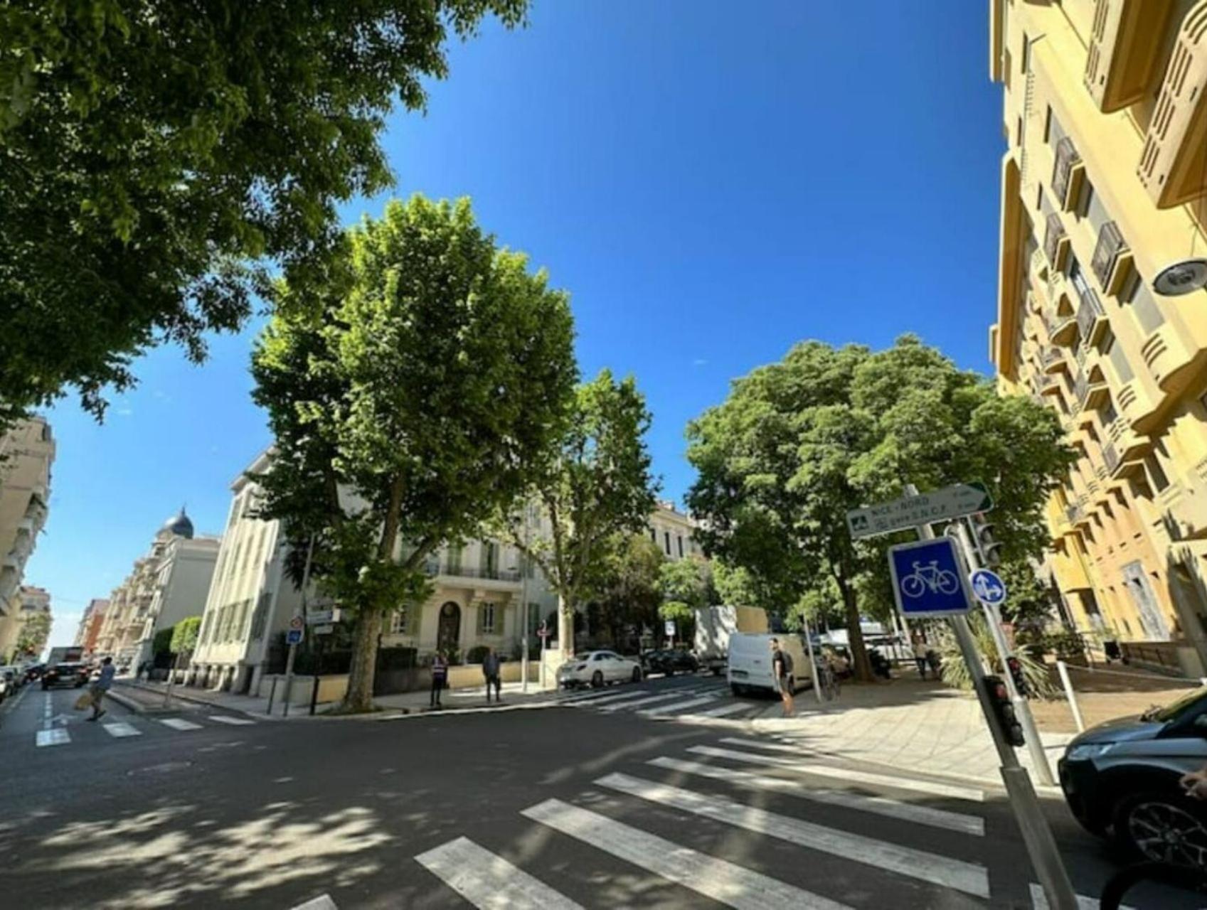 Luxueux 115m2, 3 Centre Avec Parking A 5 Min -climatisation Apartment *