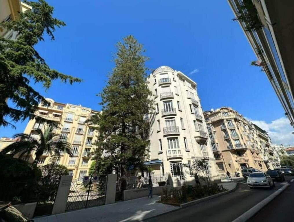 Apartment Luxueux 115m2, 3 Centre Avec Parking A 5 Min -climatisation *
